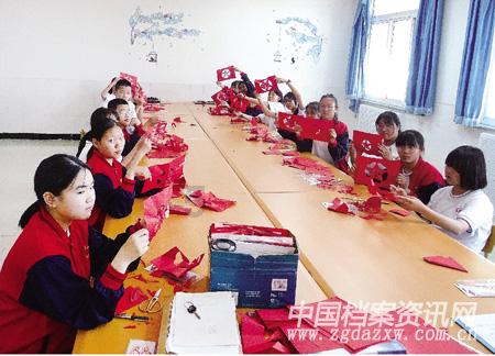 孩子上课注意力不集中走神怎么办？孩子为什么上课注意力不集中？游戏画面